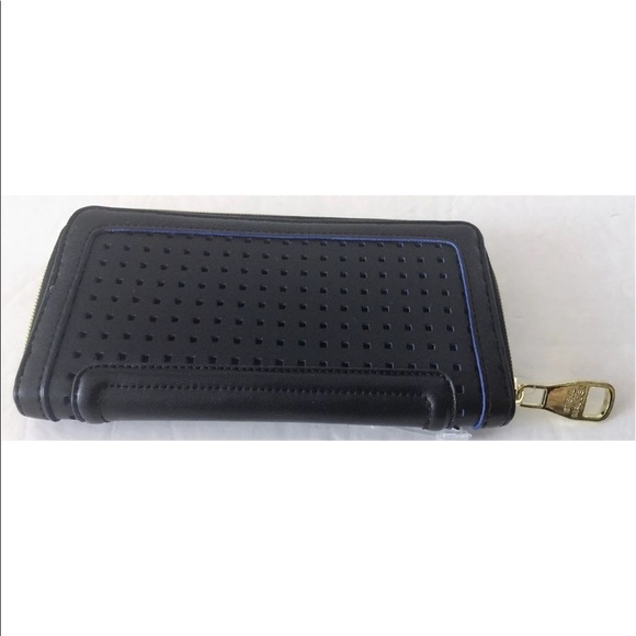 Steve Madden Perforated Black Blue Zip Wallet 8" - Picture 3 of 4